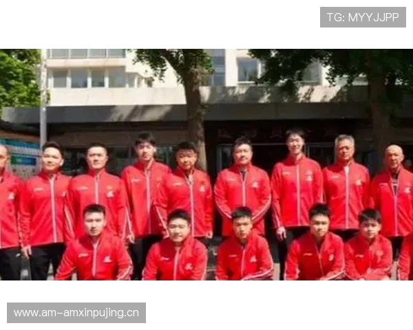 国乒亮相伦敦，参与青少年乒乓球交流活动